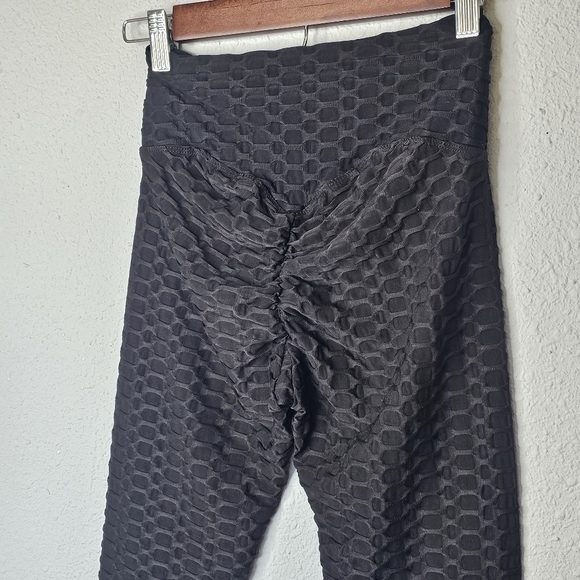 Embrace Your Love TikTok Leggings Womens Small Butt Enhancing Elastic Stretchy - Picture 5 of 8